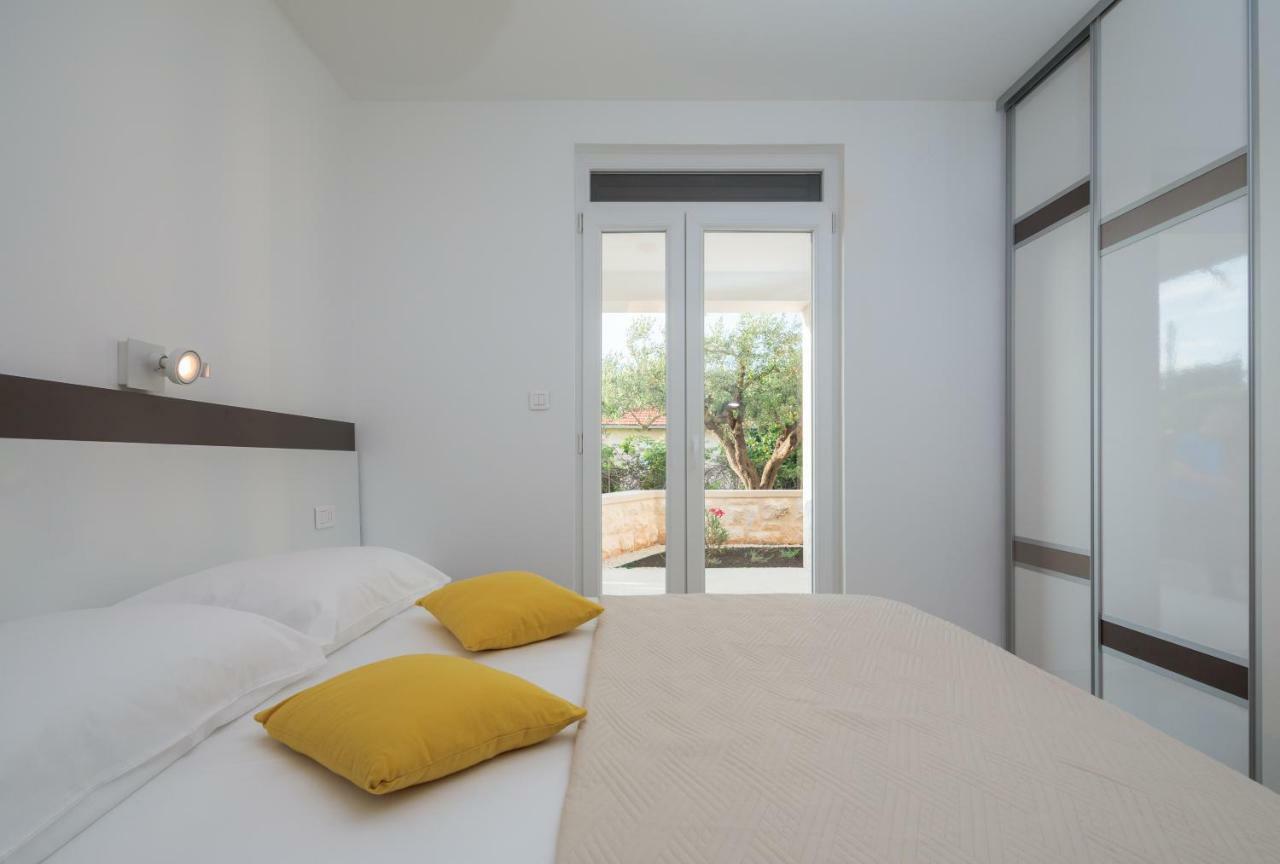 Apartmani Kos D Supetar Kültér fotó