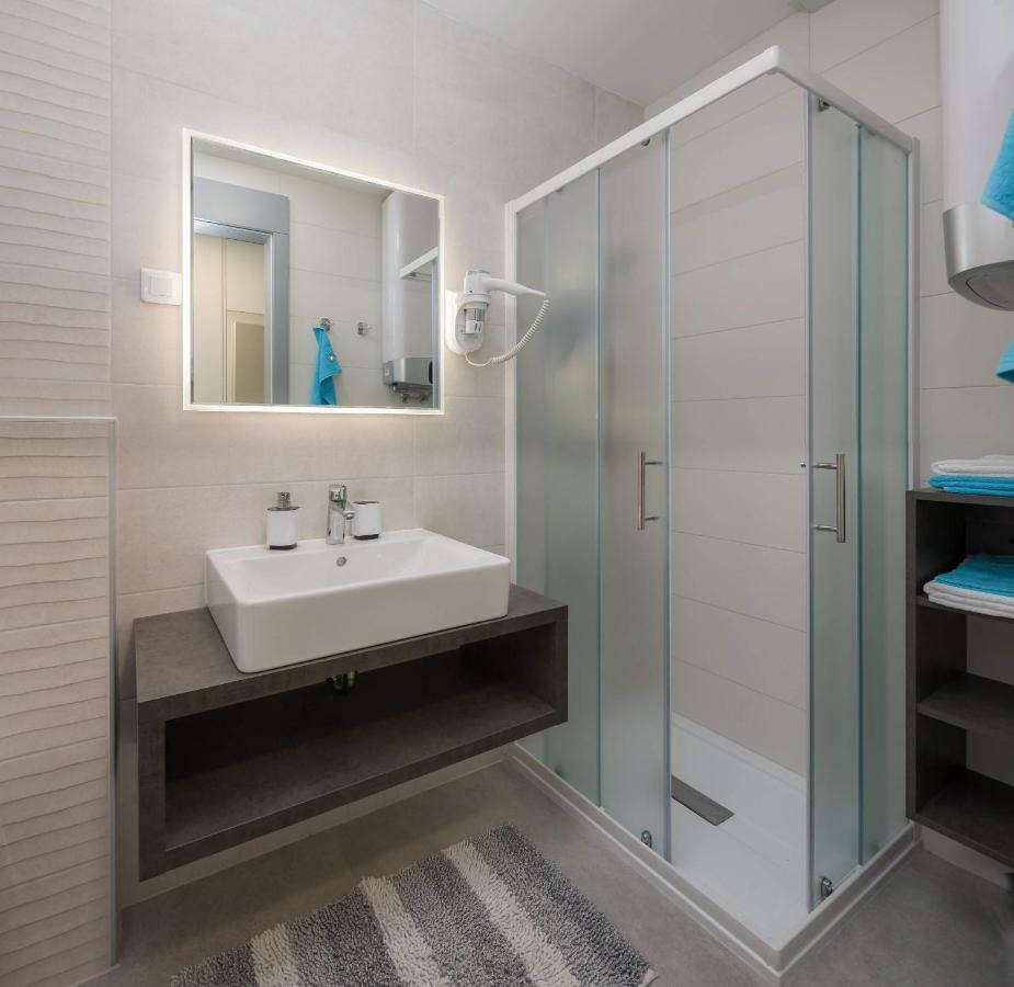 Apartmani Kos D Supetar Kültér fotó